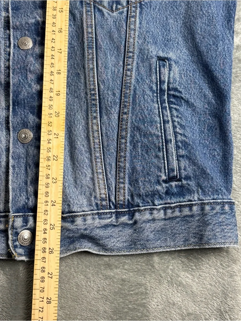 Levi’s Jacket Mens Medium Blue Hybrid Hoodie Trucker Jean Denim Gray Fleece